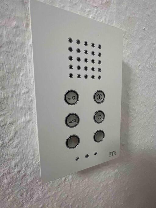 Modernes Apartment Mit 75Qm Mit Balkon & Aussicht อาเคิน ภายนอก รูปภาพ