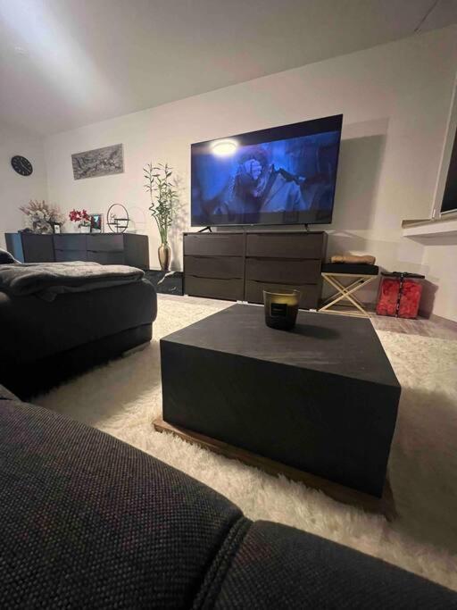 Modernes Apartment Mit 75Qm Mit Balkon & Aussicht อาเคิน ภายนอก รูปภาพ